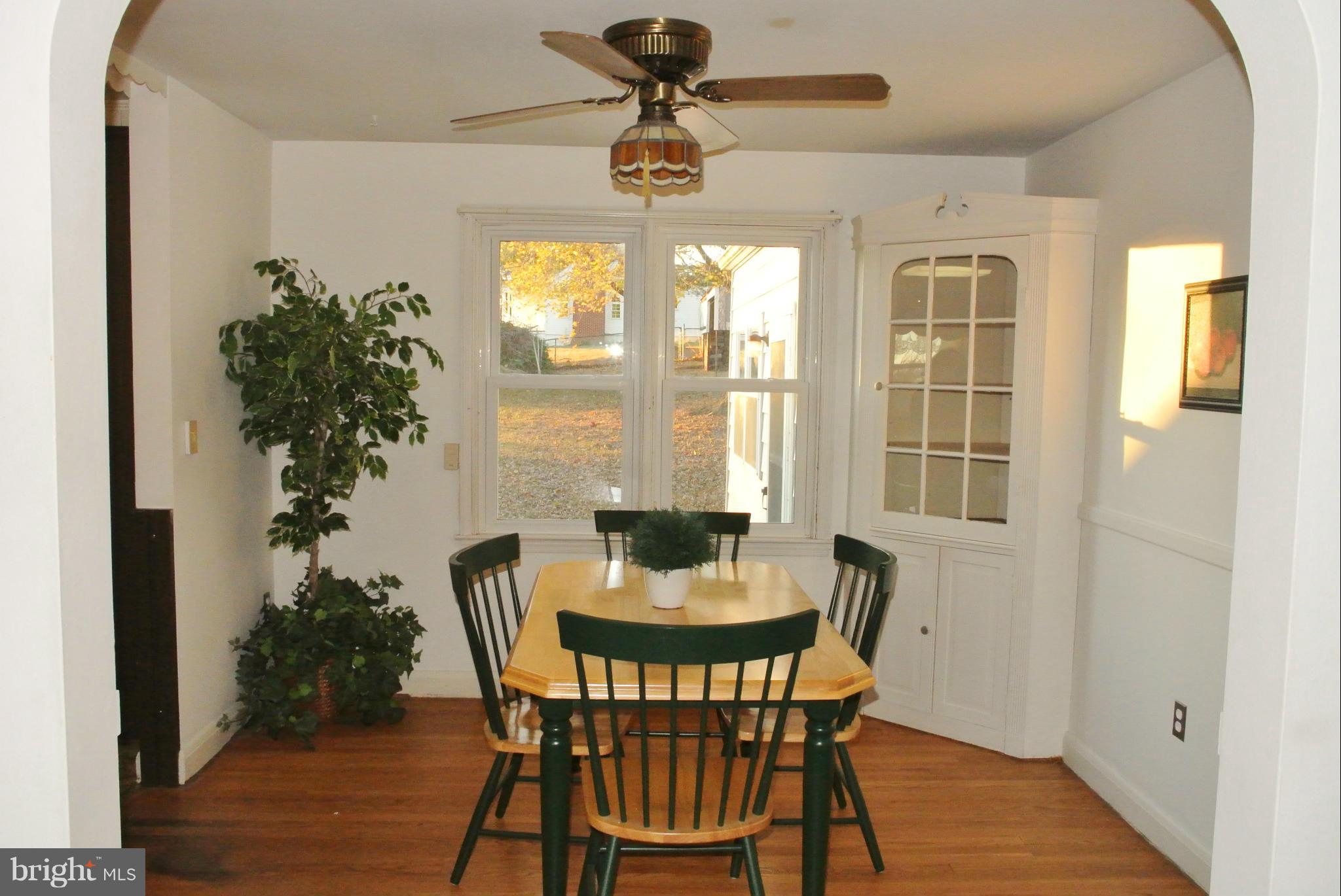 10110 Ferguson Road Parkville, MD 21234 - Photo 8 of 19 Dining Room