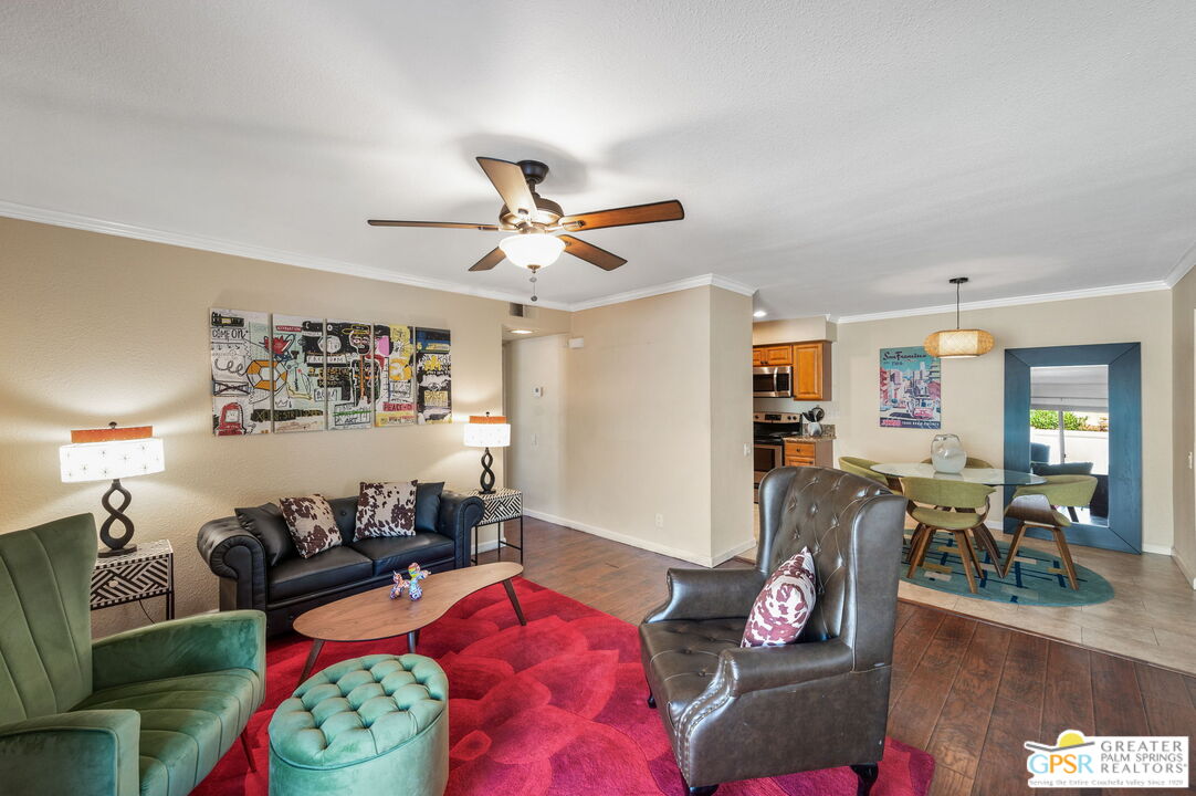 1670 Sunflower Ct South