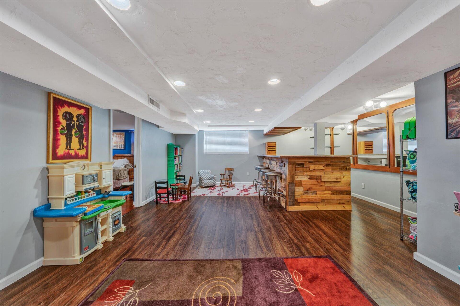 524 Azalea Road Daleville, VA 24083 - Photo 24 of 37 23-DSC00142