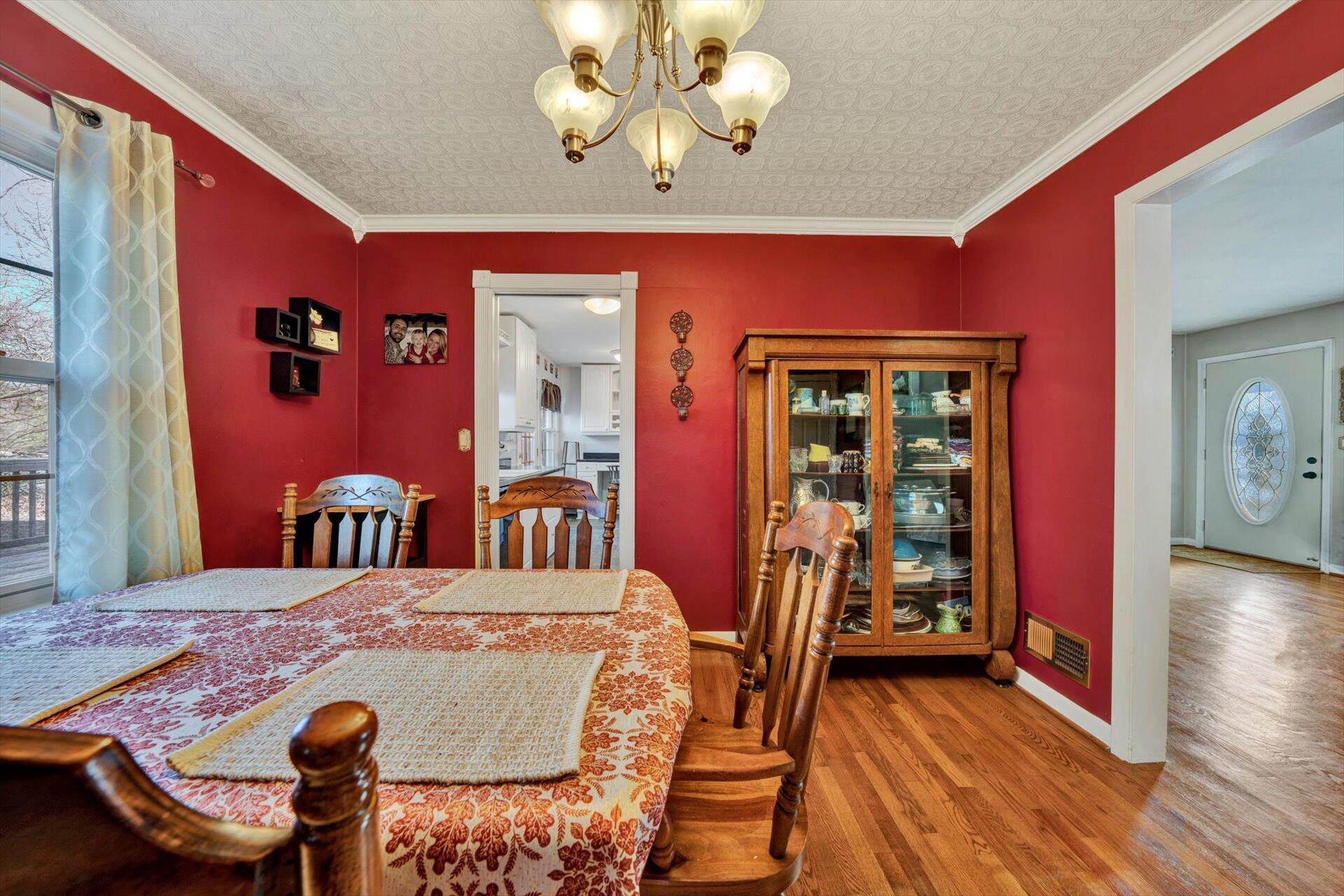 524 Azalea Road Daleville, VA 24083 - Photo 8 of 37 07-DSC00088