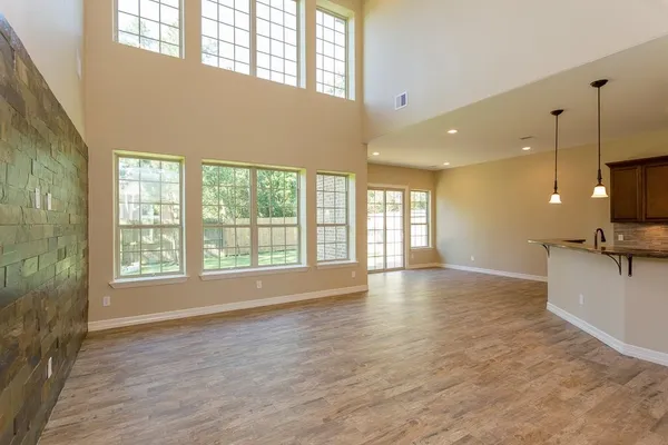 $3,350 | 8403 Oak Knot Drive, Spring, TX 77389