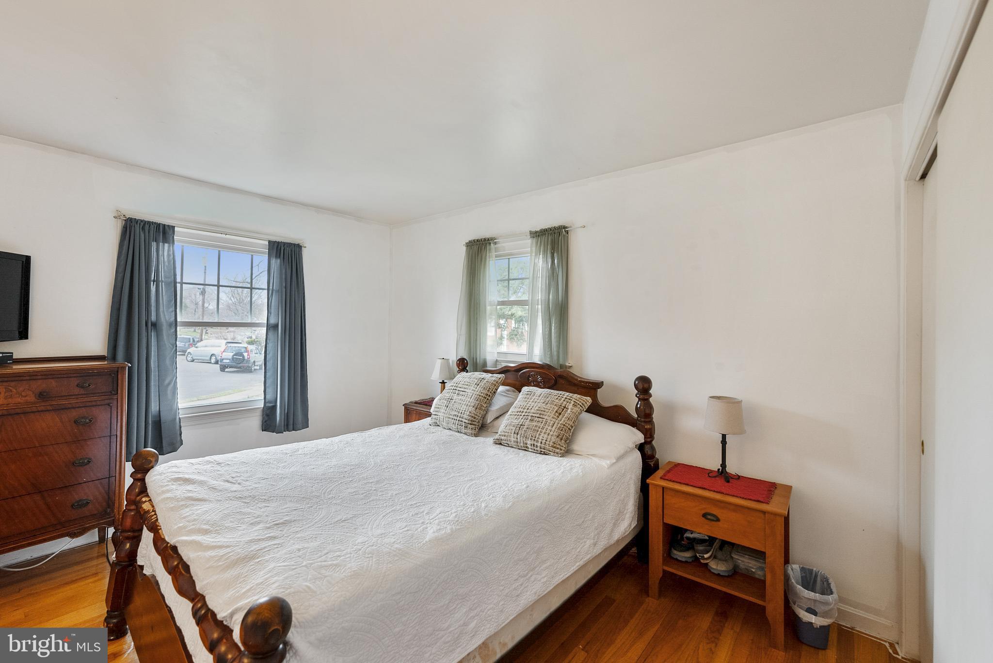 8900 Hill Place Manassas, VA 20110 - Photo 14 of 44