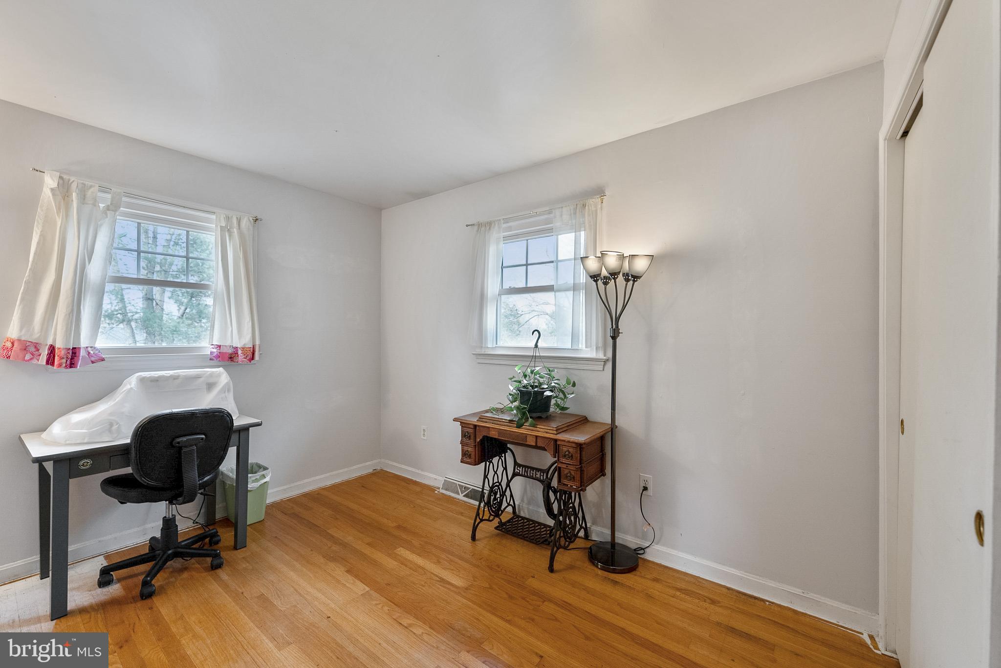 8900 Hill Place Manassas, VA 20110 - Photo 18 of 44