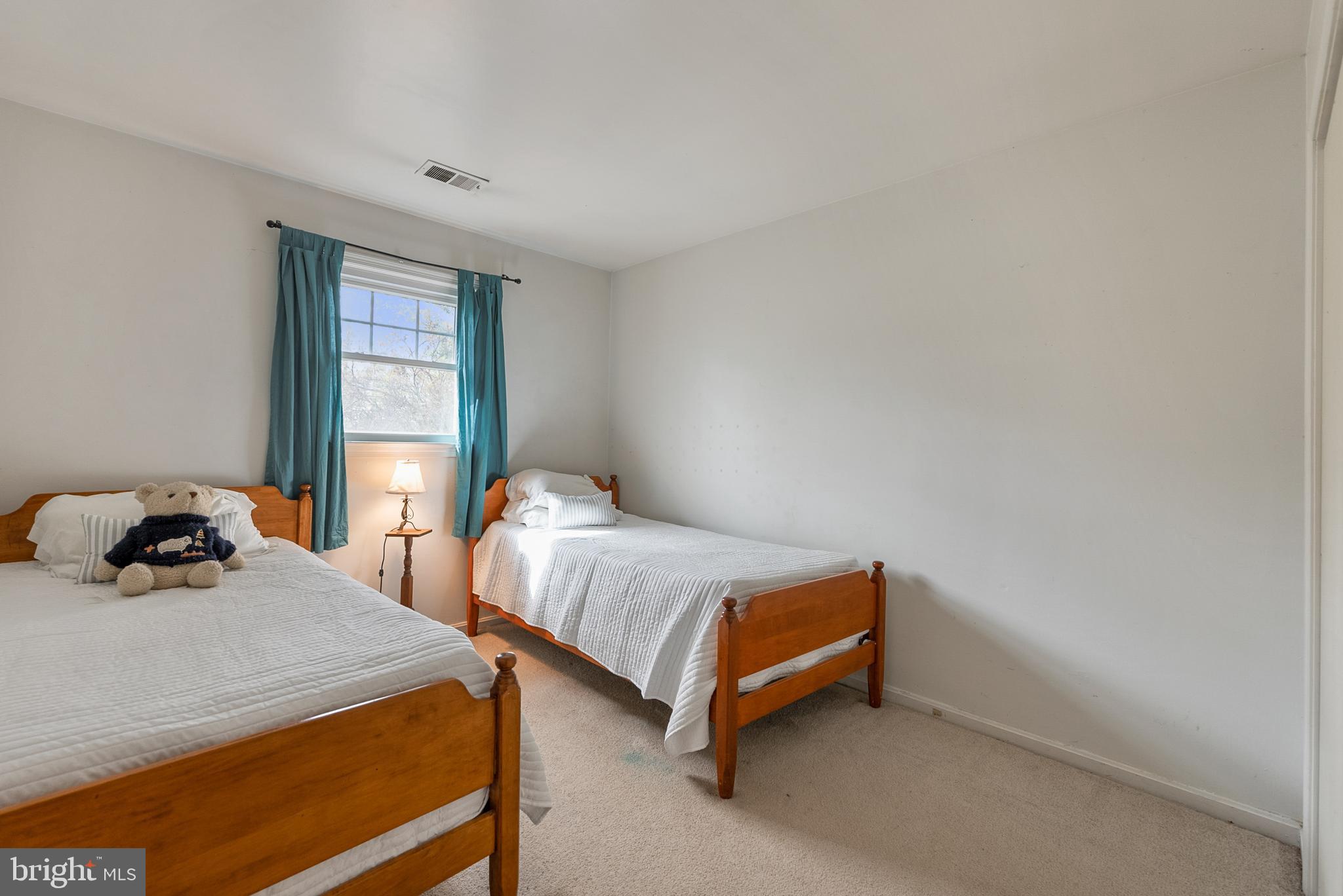 8900 Hill Place Manassas, VA 20110 - Photo 25 of 44