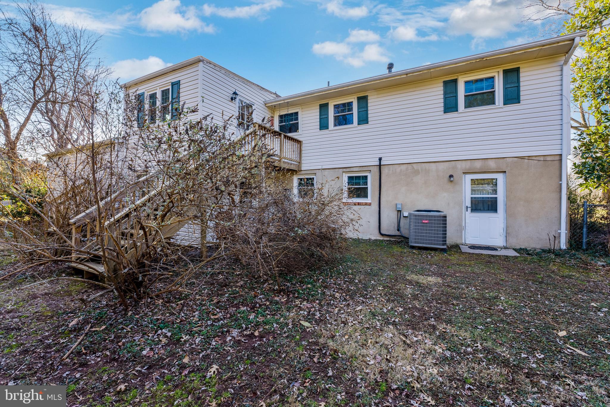 8900 Hill Place Manassas, VA 20110 - Photo 36 of 44