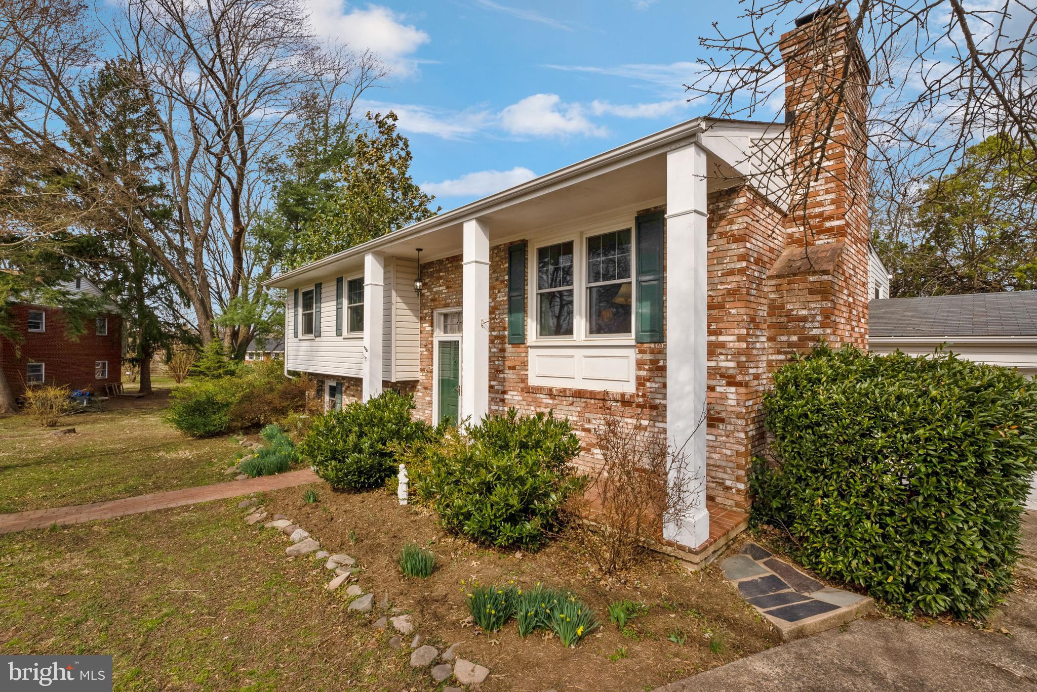 8900 Hill Place Manassas, VA 20110 - Photo 38 of 44