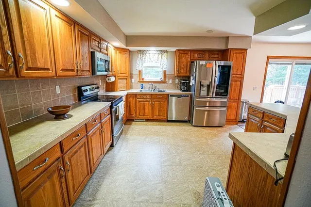 $1,420,000 | E8359 County Road H, Wisconsin Dells, WI 53965