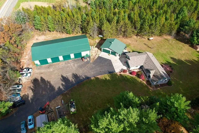 $1,420,000 | E8359 County Road H, Wisconsin Dells, WI 53965