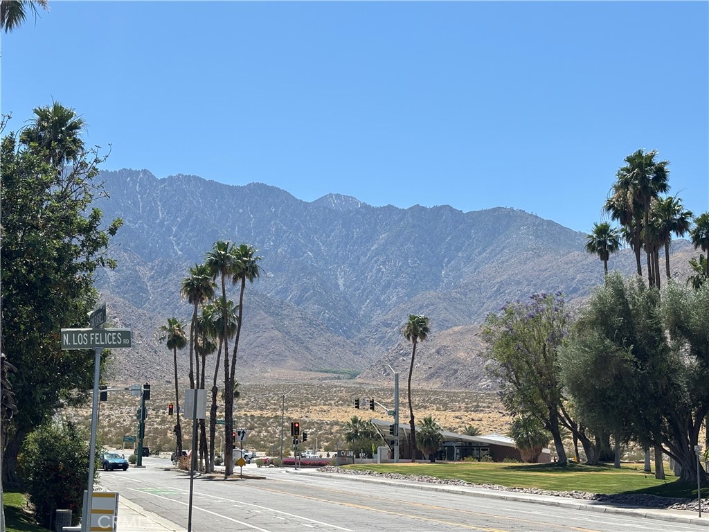 2860 North Los Felices Road, Unit 210 Palm Springs, CA 92262 - Photo 22 of 25