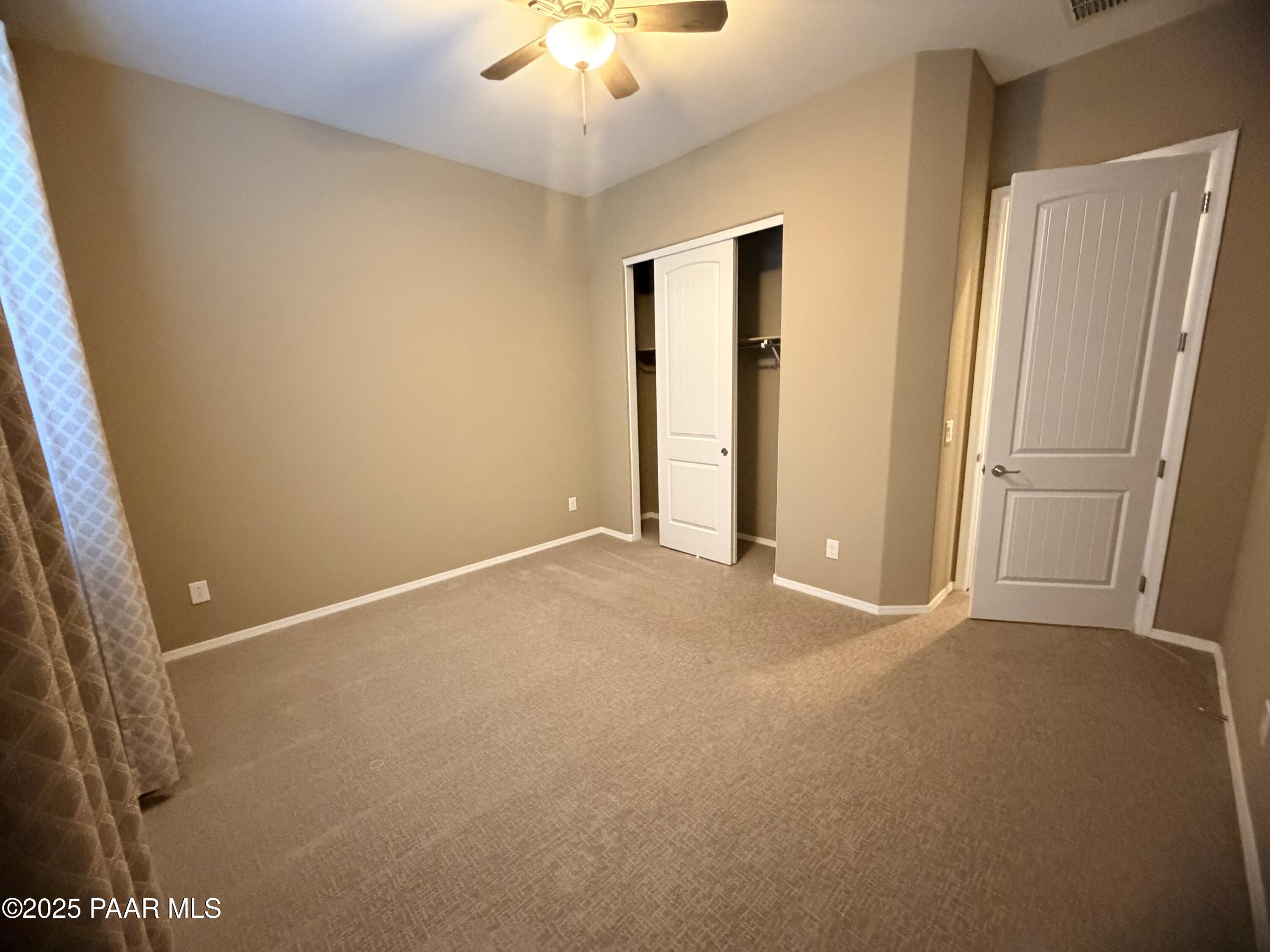 12937 East Sandoval Street Dewey, AZ 86327 - Photo 12 of 27 an empty room with a bathroom