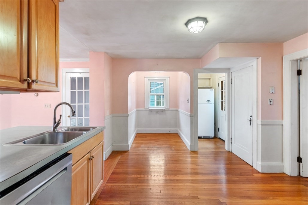 45 Longview Road Reading, MA 01867 - Photo 12 of 35