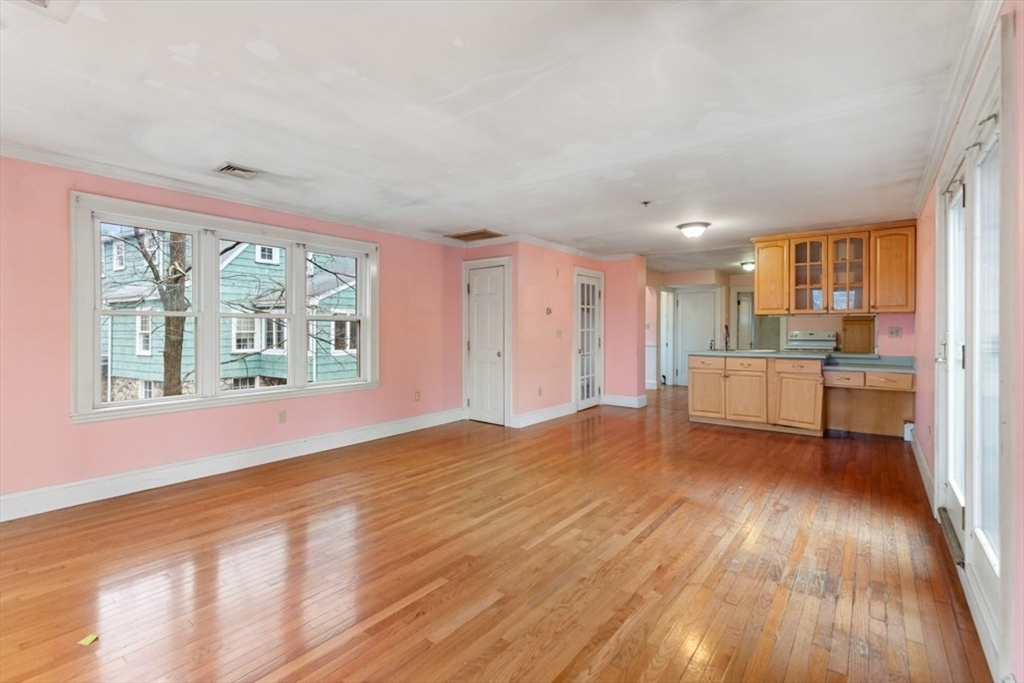 45 Longview Road Reading, MA 01867 - Photo 16 of 35