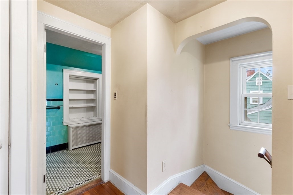 45 Longview Road Reading, MA 01867 - Photo 24 of 35