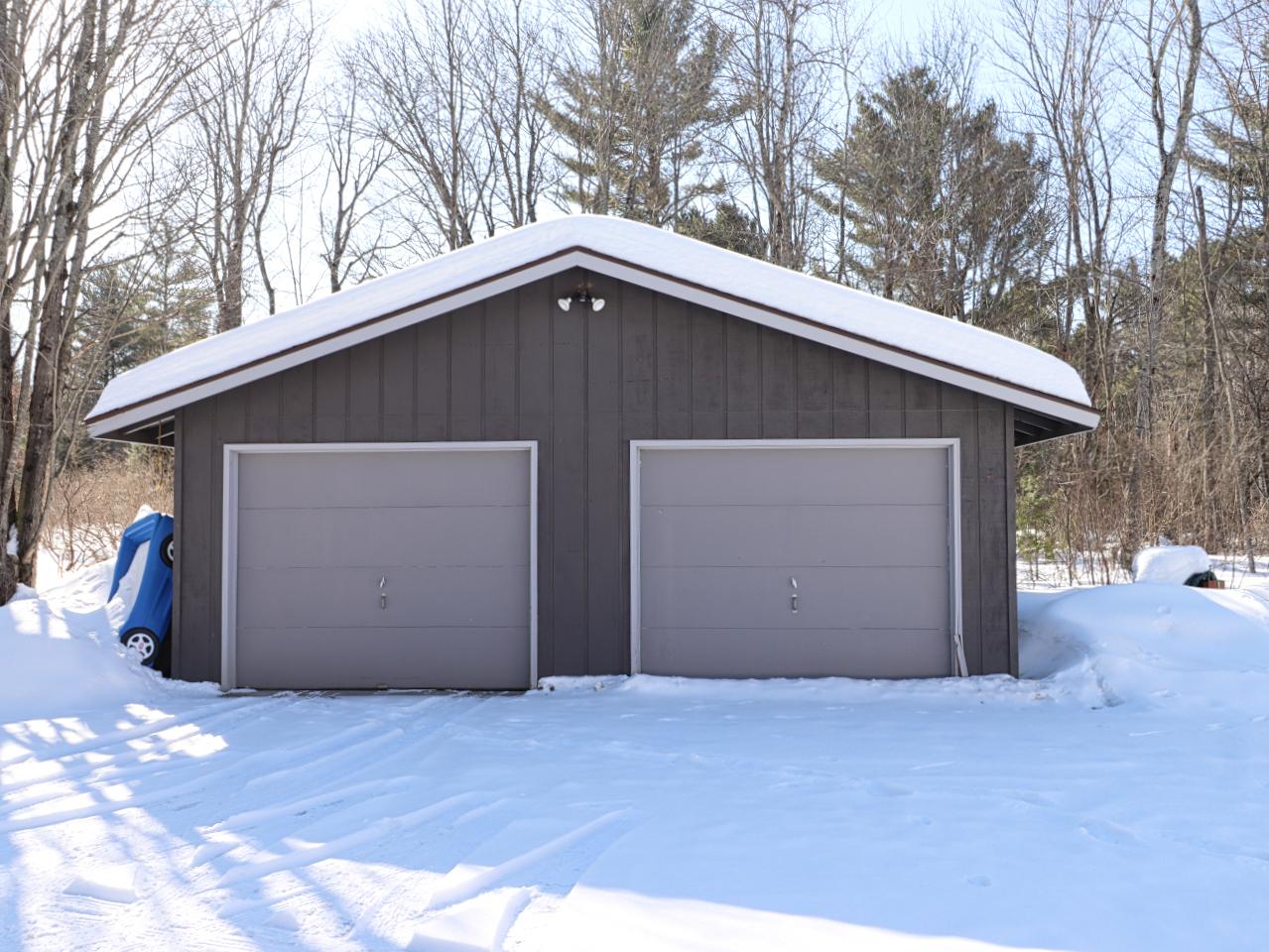 877 Loon Lake Road Eagle River, WI 54521 - Photo 3 of 32 Gallery Image 3