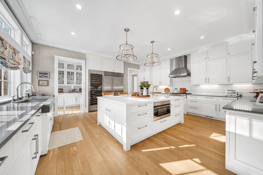 79 Walnut Road Weston, MA 02493 - Photo 15 of 40