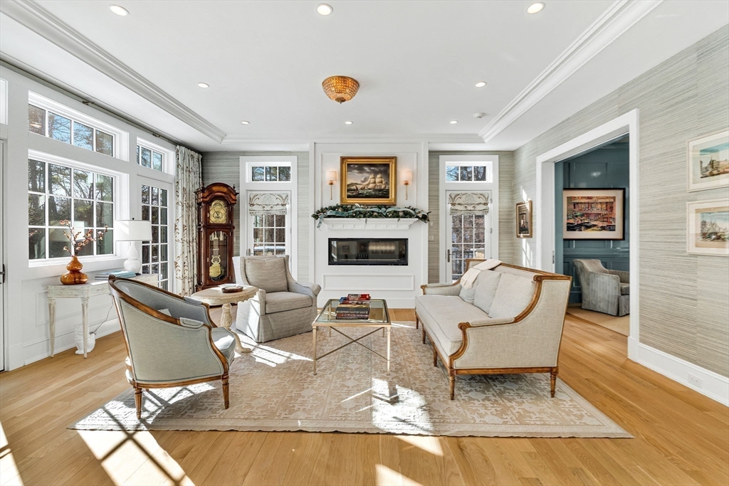 79 Walnut Road Weston, MA 02493 - Photo 8 of 40 Gallery Image 8