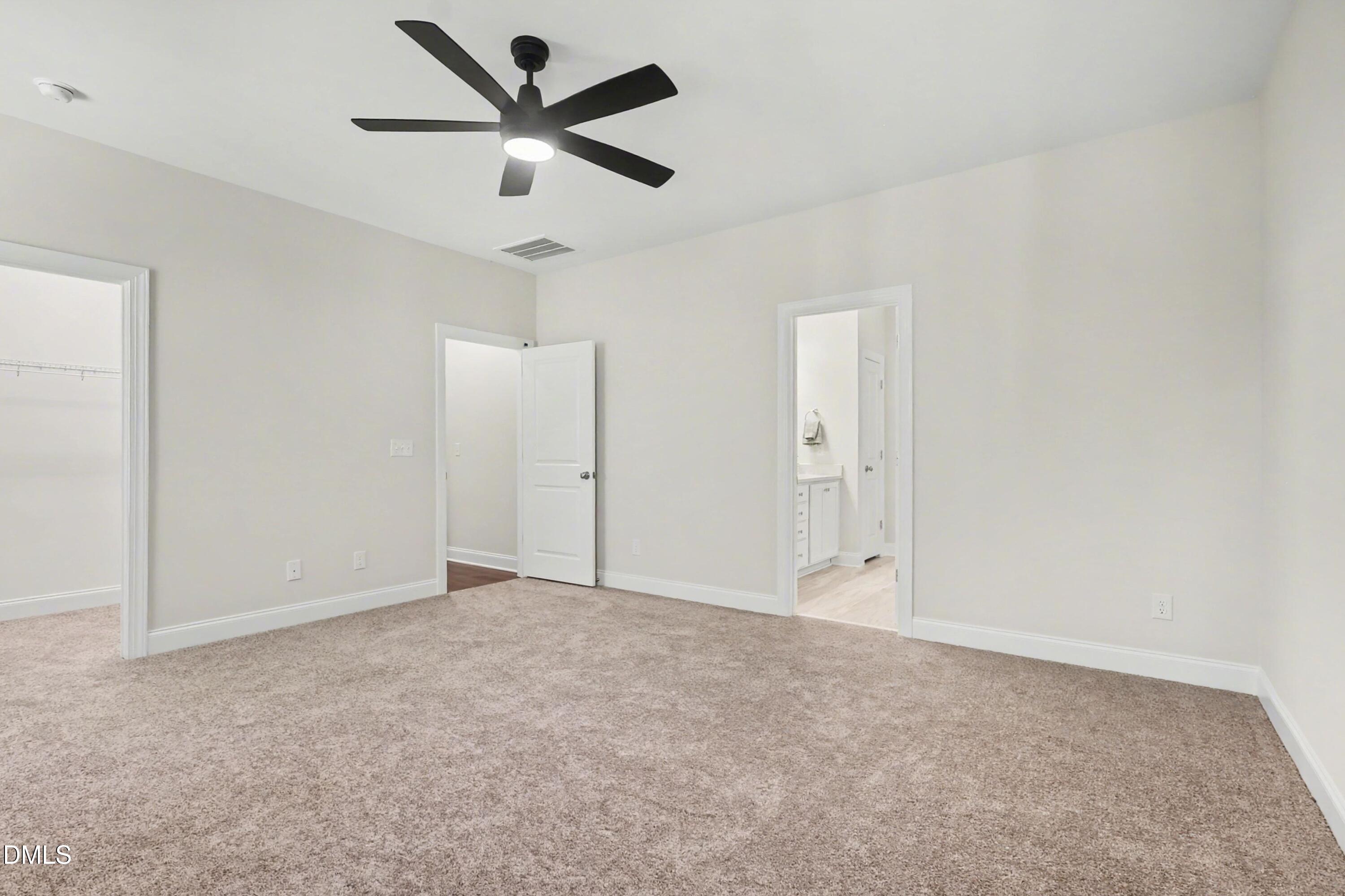 902 Southwest Maynard Road Cary, NC 27511 - Photo 11 of 45 file_9285 (1)