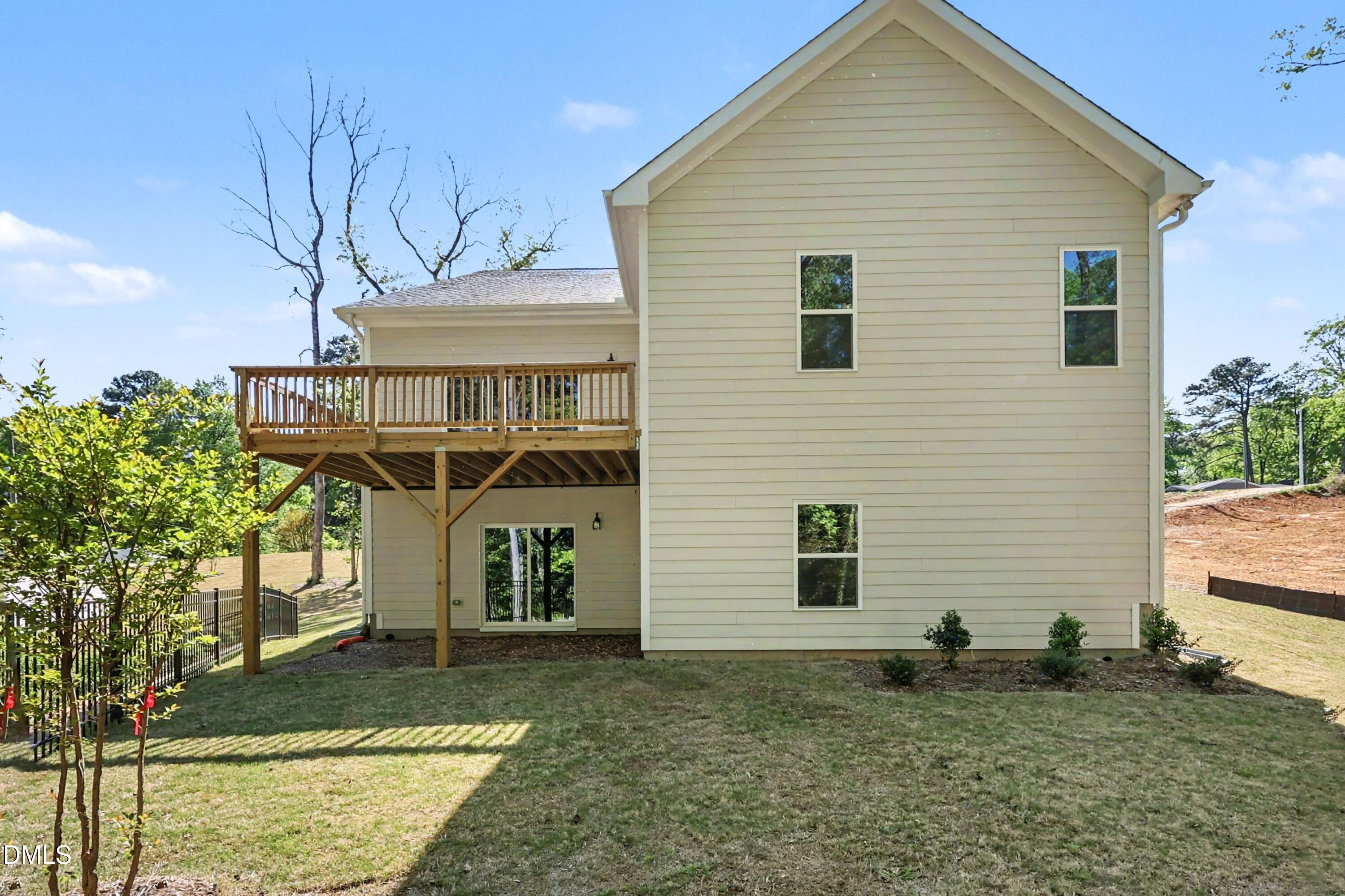 902 Southwest Maynard Road Cary, NC 27511 - Photo 30 of 45 file_7125