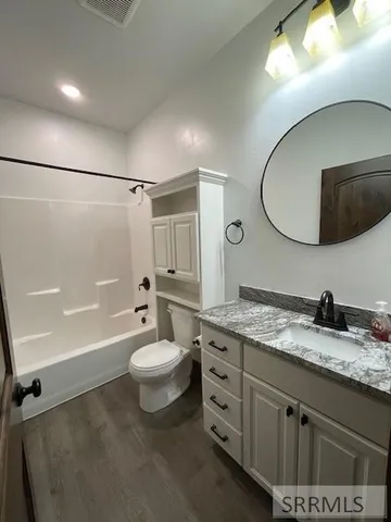 $384,900 | 804 Cleveland Avenue, Salmon, ID 83467