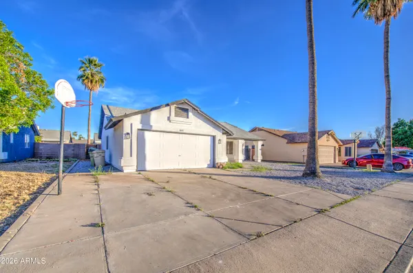 $405,999 | 6631 North 85th Avenue, Glendale, AZ 85305