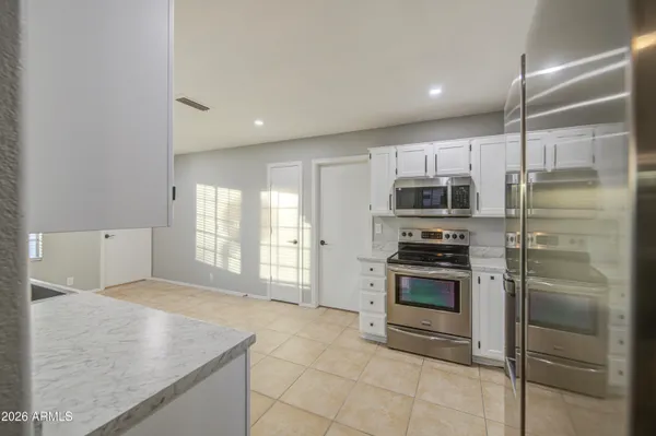 $405,999 | 6631 North 85th Avenue, Glendale, AZ 85305