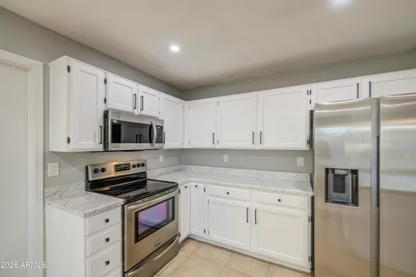 $405,999 | 6631 North 85th Avenue, Glendale, AZ 85305