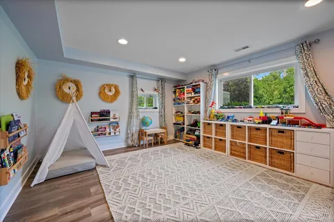 $949,000 | 2932 Central Avenue, Wilmette, IL 60091