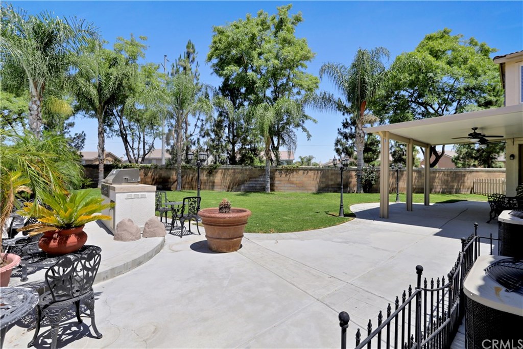 6800 Edinburgh Road Eastvale, CA 92880 - Photo 34 of 70