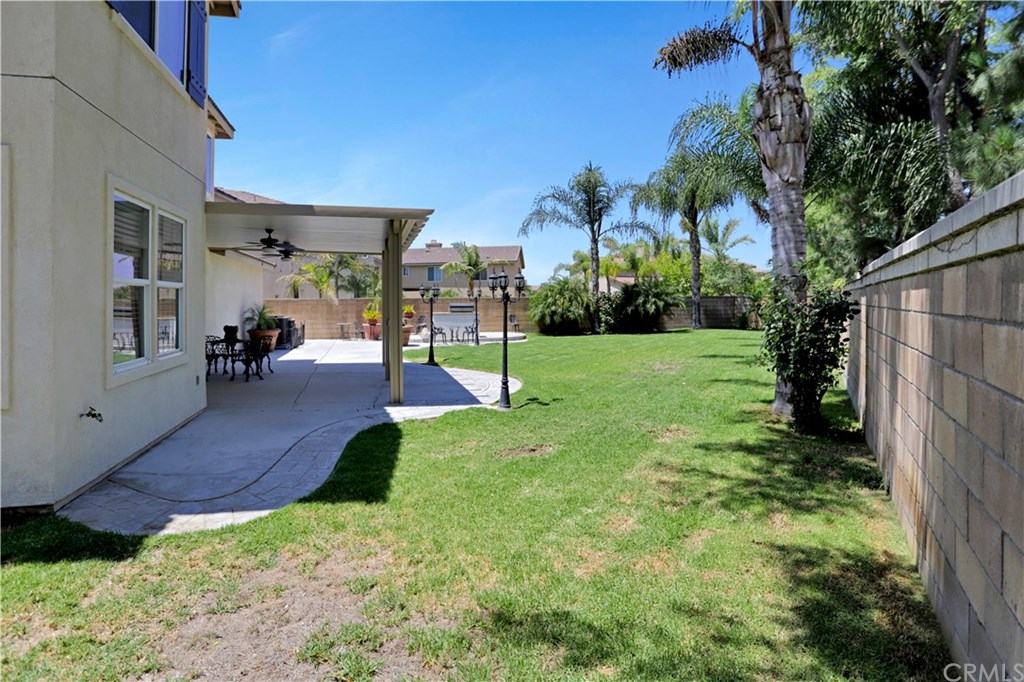 6800 Edinburgh Road Eastvale, CA 92880 - Photo 39 of 70