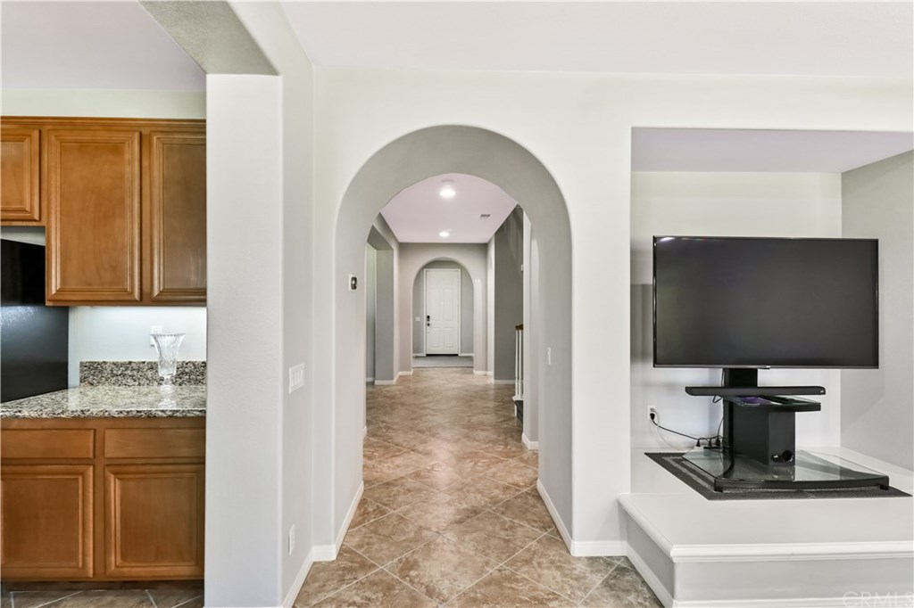 6800 Edinburgh Road Eastvale, CA 92880 - Photo 59 of 70