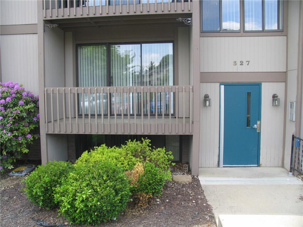 327 Ridge Point Circle, Unit 21A Bridgeville, PA 15017 - Photo 2 of 16 Gallery Image 2