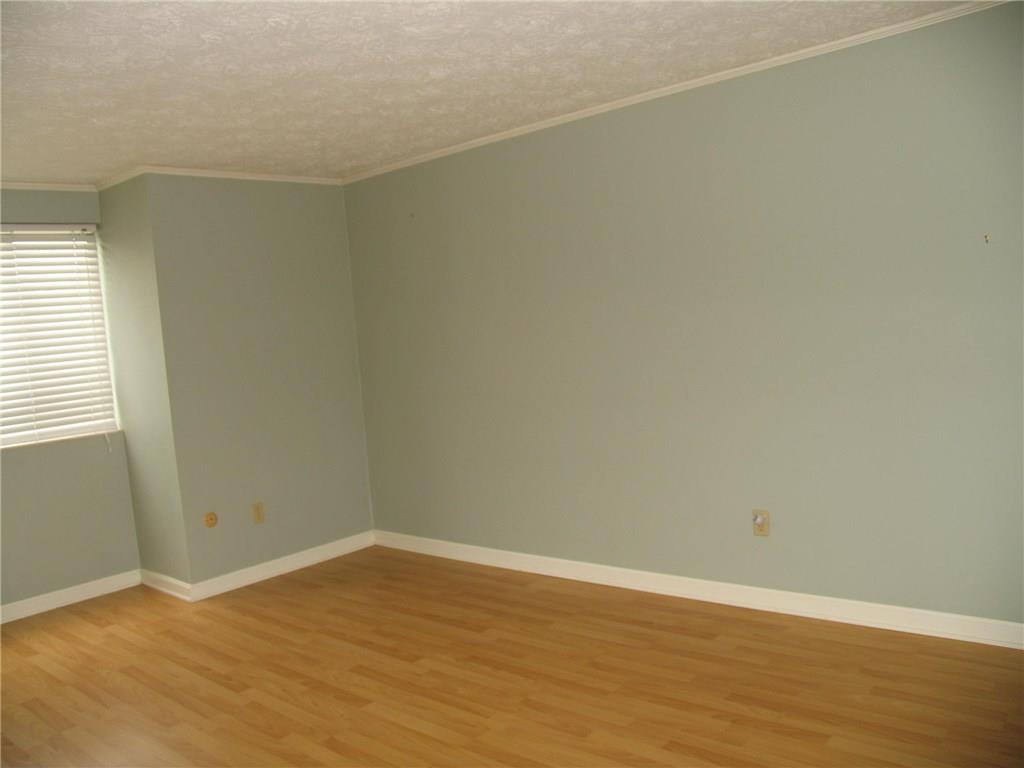 327 Ridge Point Circle, Unit 21A Bridgeville, PA 15017 - Photo 12 of 16 Gallery Image 12