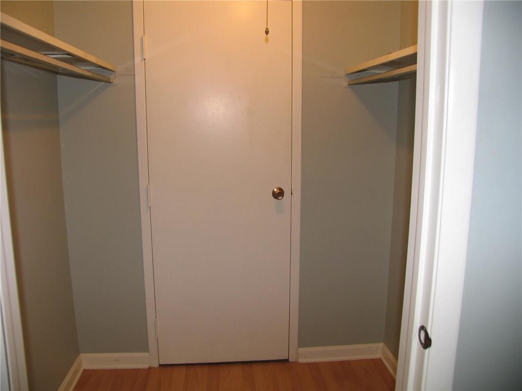 327 Ridge Point Circle, Unit 21A Bridgeville, PA 15017 - Photo 13 of 16 Gallery Image 13