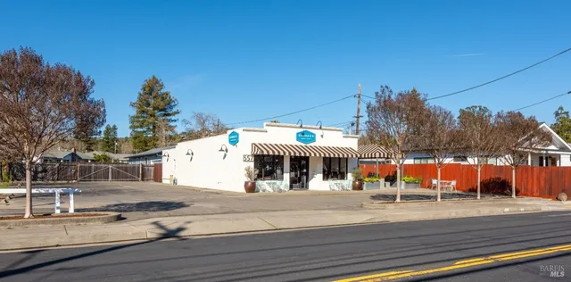 $2,965,000 | 555-557 Powell Avenue, Healdsburg, CA 95448