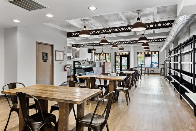 $2,965,000 | 555-557 Powell Avenue, Healdsburg, CA 95448