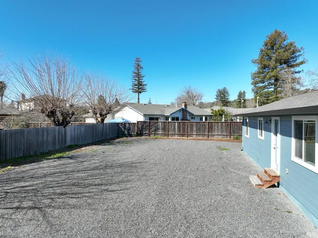 $2,965,000 | 555-557 Powell Avenue, Healdsburg, CA 95448