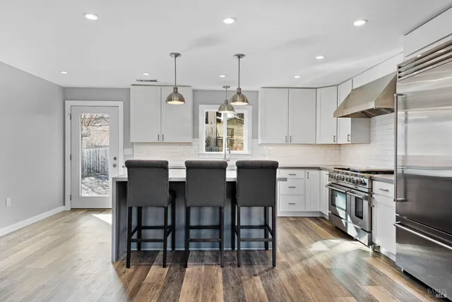 $2,965,000 | 555-557 Powell Avenue, Healdsburg, CA 95448