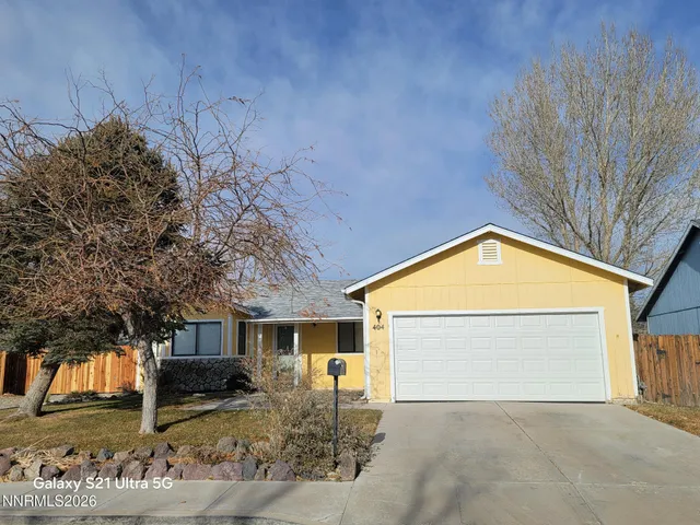 $1,600 | 404 Kathy Avenue, Yerington, NV 89447