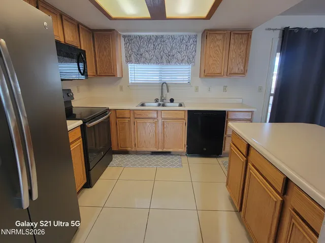 $1,600 | 404 Kathy Avenue, Yerington, NV 89447