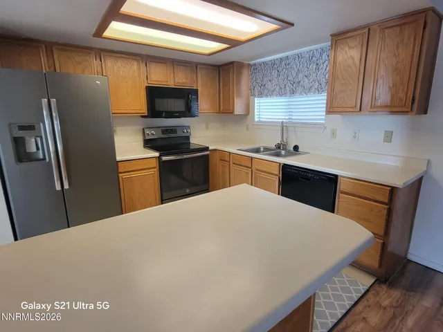 $1,600 | 404 Kathy Avenue, Yerington, NV 89447