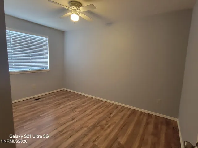 $1,600 | 404 Kathy Avenue, Yerington, NV 89447