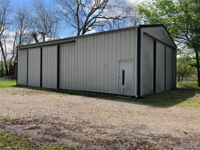 $339,999 | 21734 Keyesport Road, Keyesport, IL 62253