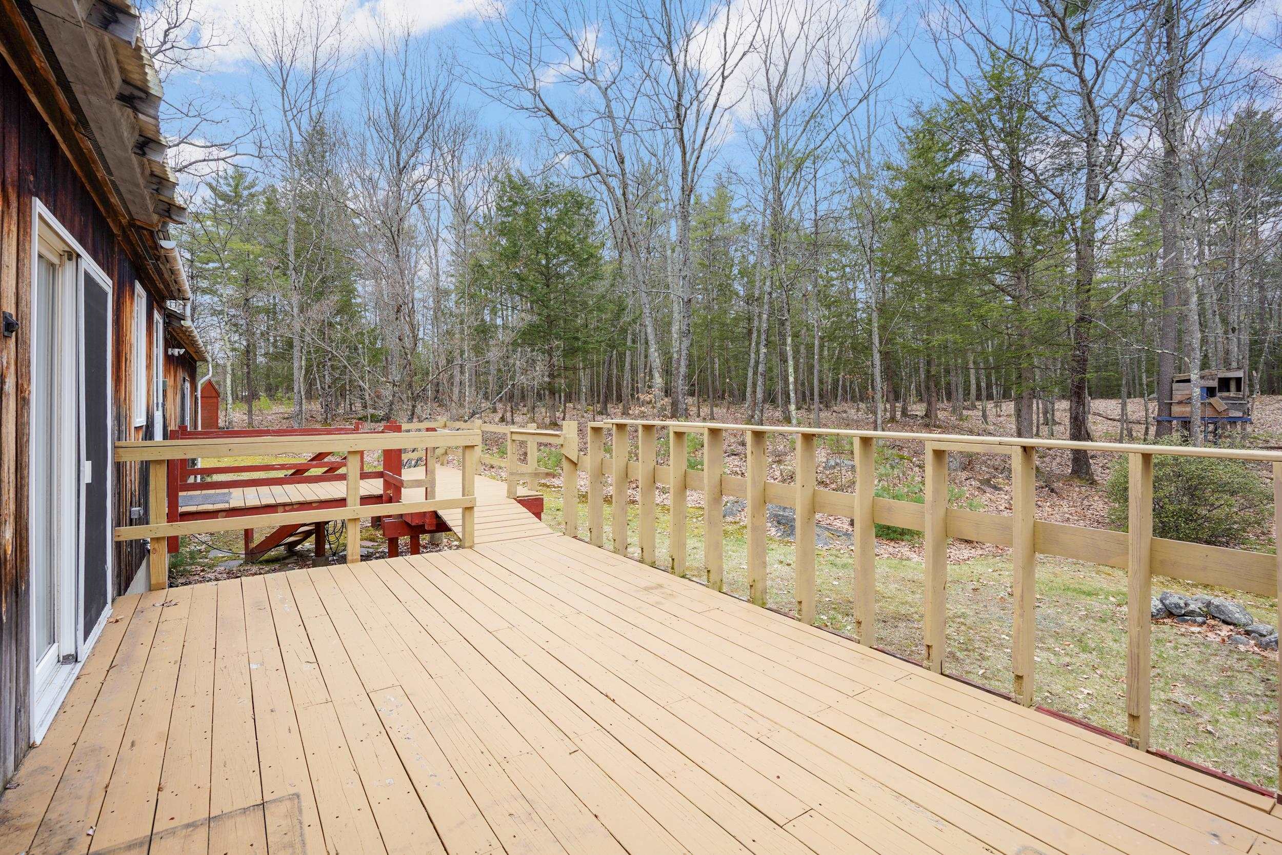 43 Snow Road Goffstown, NH 03045 - Photo 19 of 42 Gallery Image 19