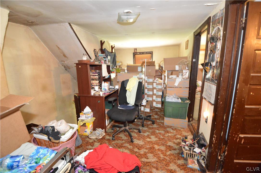 552 Bauer Road Bath, PA 18014 - Photo 45 of 48 a view of a room with gym equipment