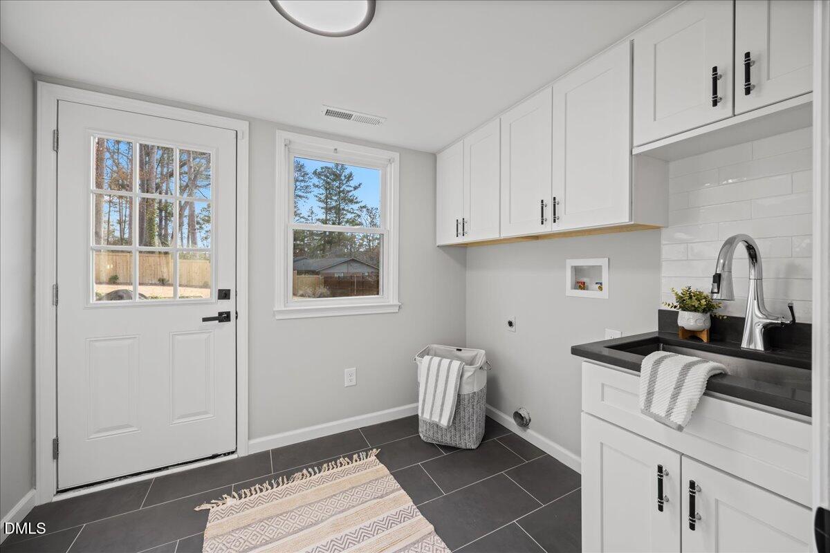 504 Dartmouth Road Raleigh, NC 27609 - Photo 40 of 73 44-2A1A4035