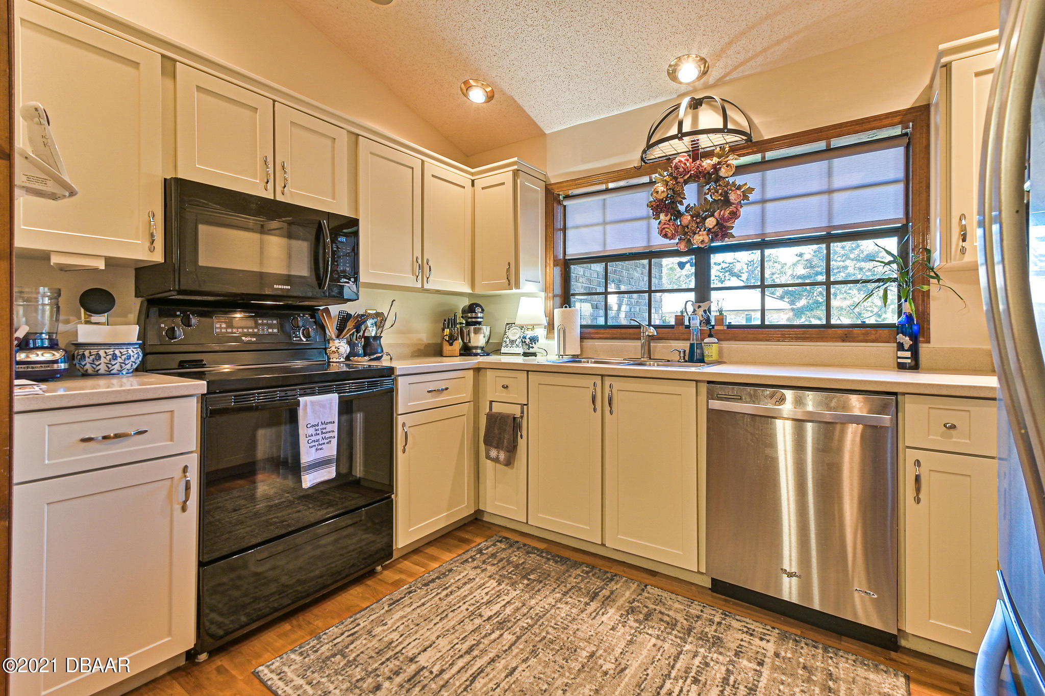 39 Sycamore Circle Ormond Beach, FL 32174 - Photo 3 of 31 3