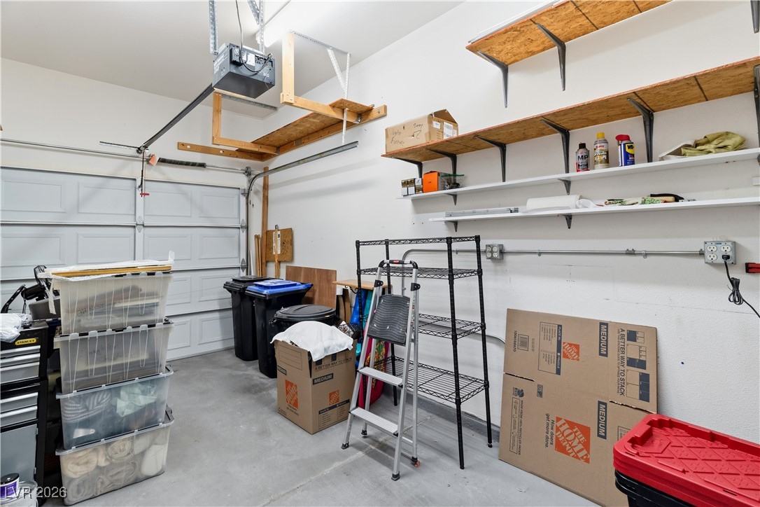 3350 Pheasant Canyon Way, Unit 1008 Laughlin, NV 89029 - Photo 41 of 80 Second Garage with a garage door opener