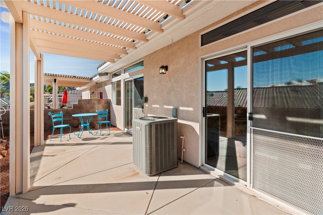 3350 Pheasant Canyon Way, Unit 1008 Laughlin, NV 89029 - Photo 44 of 80 View of patio / terrace featuring a pergola and outdoor dining area