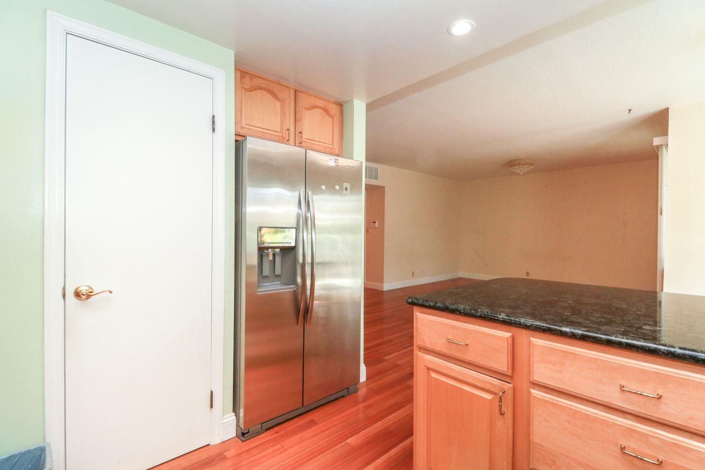 Sandy Hook Court Foster City, CA 94404 - Photo 17 of 43