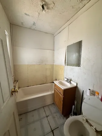 $39,999 | 345 North Wildwood Avenue, Kankakee, IL 60901